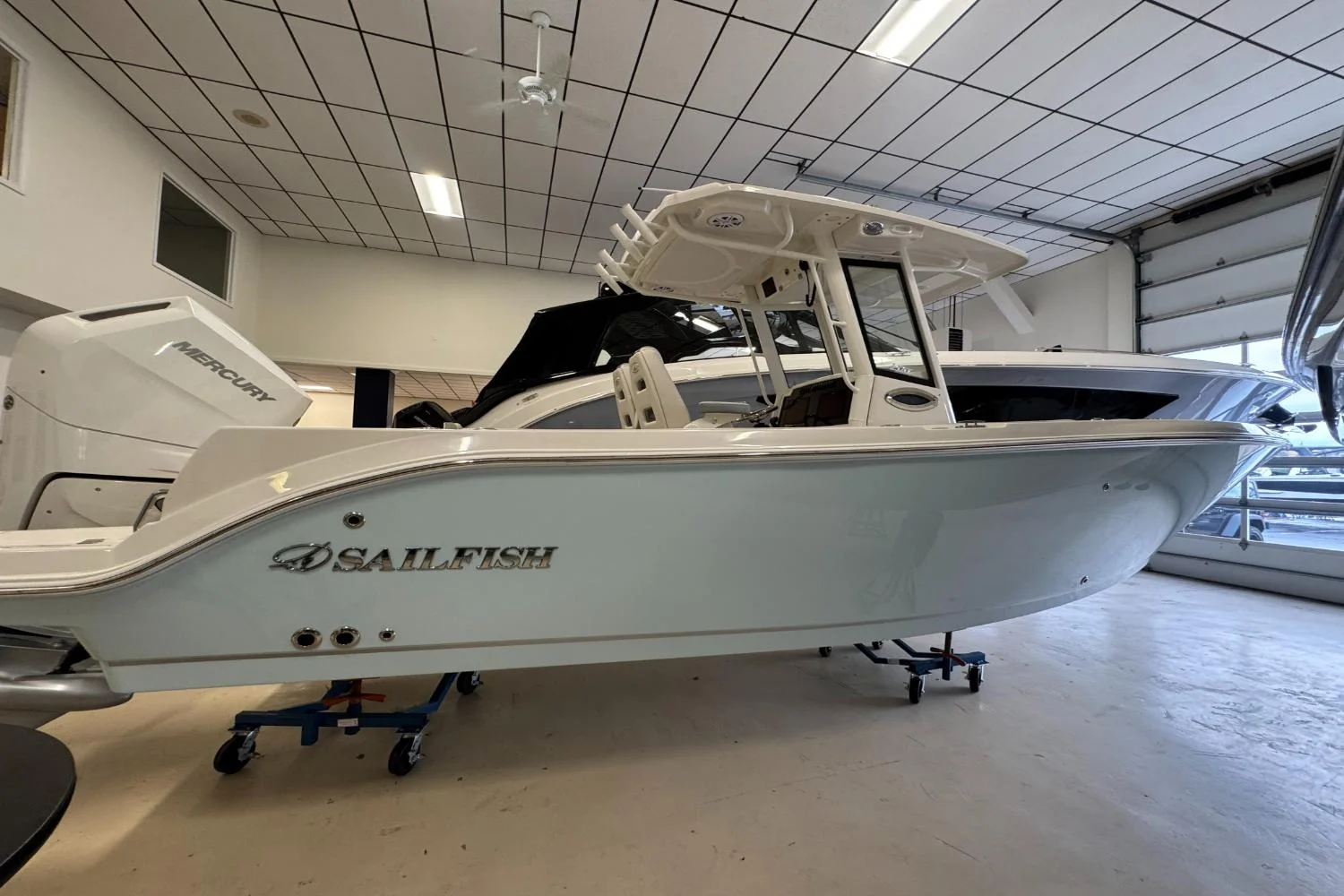 2026 Sailfish 252 CC Image Thumbnail #2