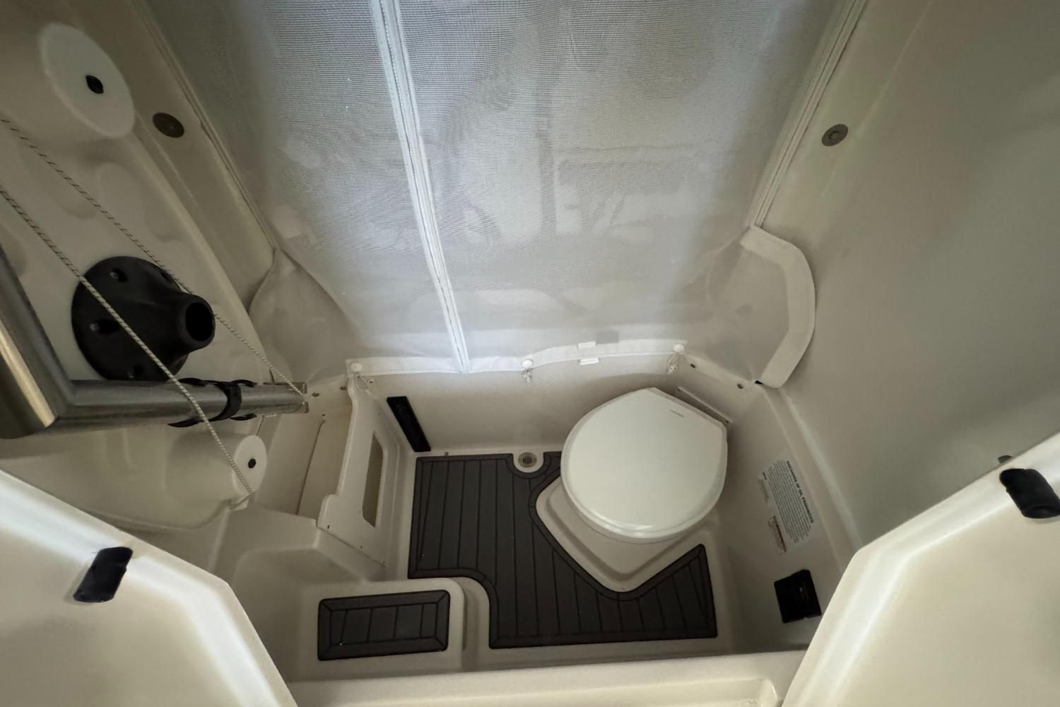 2026 Sailfish 252 CC Image Thumbnail #20