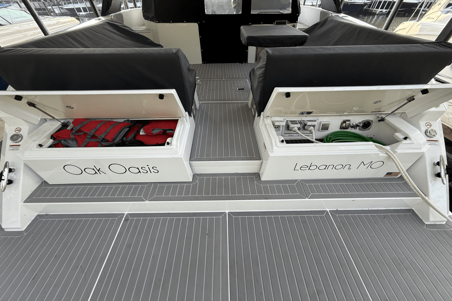 2022 Cruisers Yachts 39 Express Coupe Image Thumbnail #26