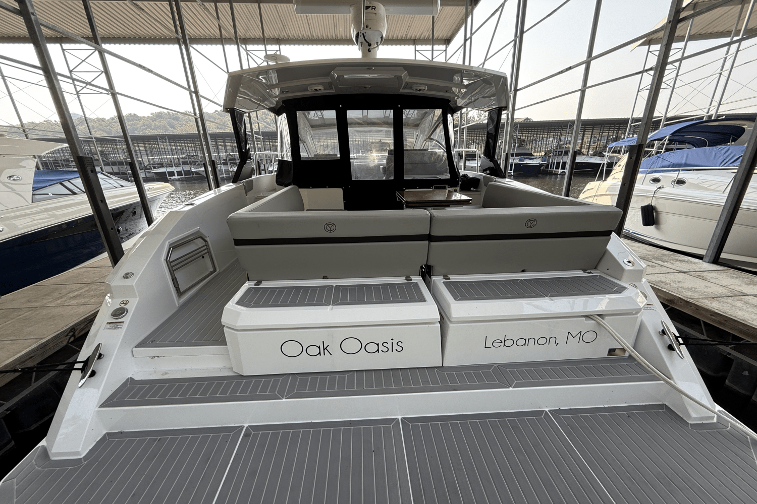 2022 Cruisers Yachts 39 Express Coupe Image Thumbnail #13