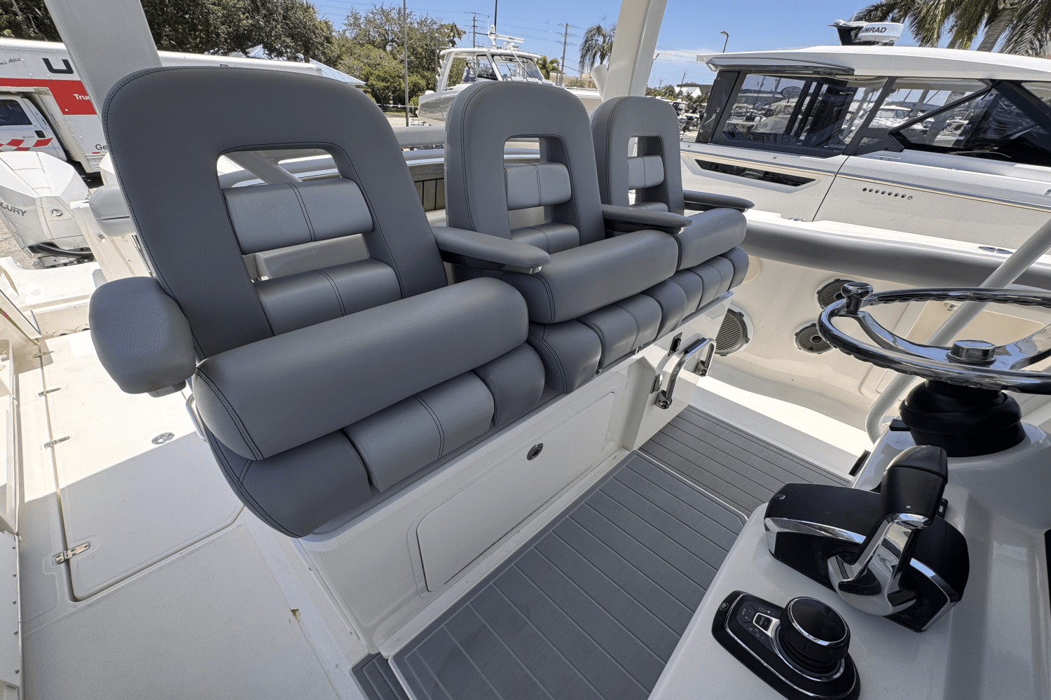 2022 Boston Whaler 380 OUTRAGE Image Thumbnail #10