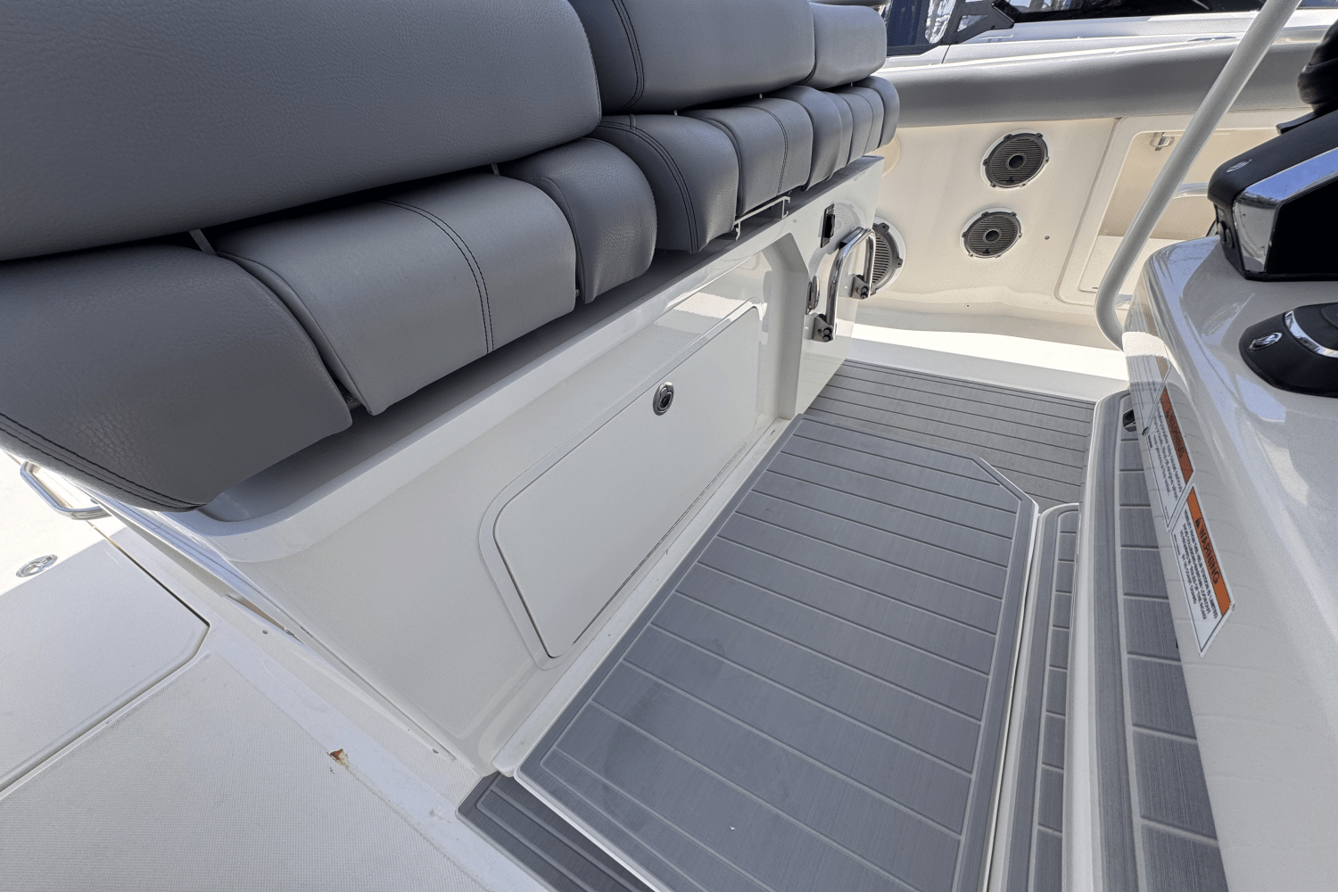 2022 Boston Whaler 380 OUTRAGE Image Thumbnail #11