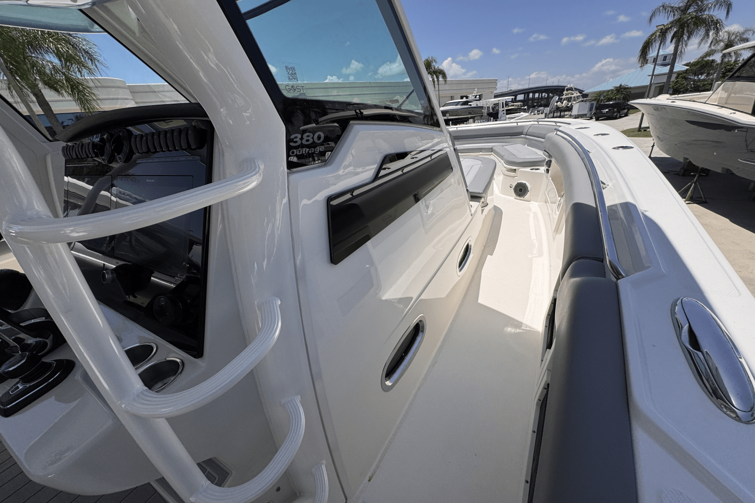 2022 Boston Whaler 380 OUTRAGE Image Thumbnail #15