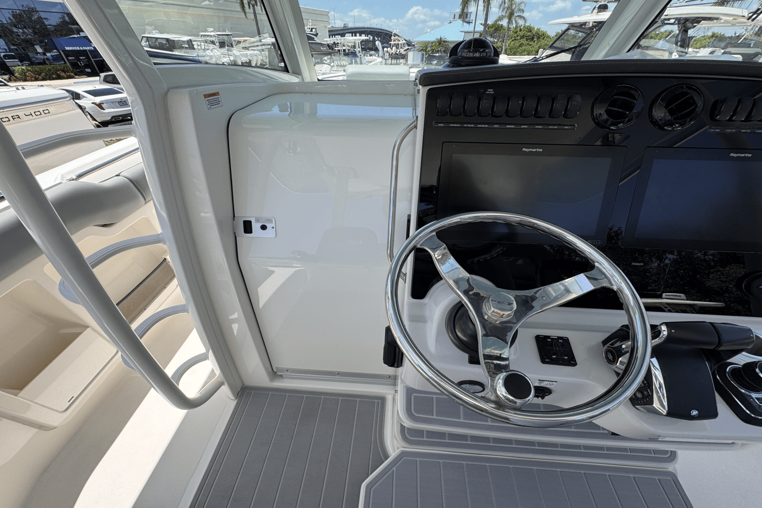 2022 Boston Whaler 380 OUTRAGE Image Thumbnail #14