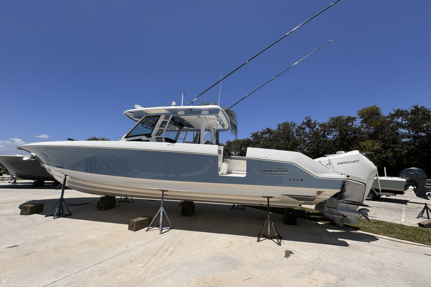 2022 Boston Whaler 380 OUTRAGE Image Thumbnail #2