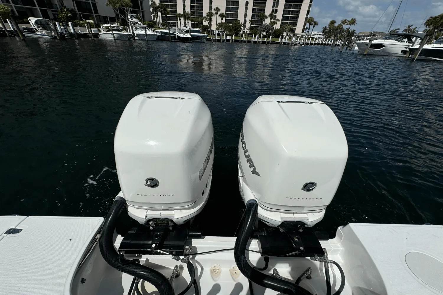 2016 Boston Whaler 330 OUTRAGE Image Thumbnail #13