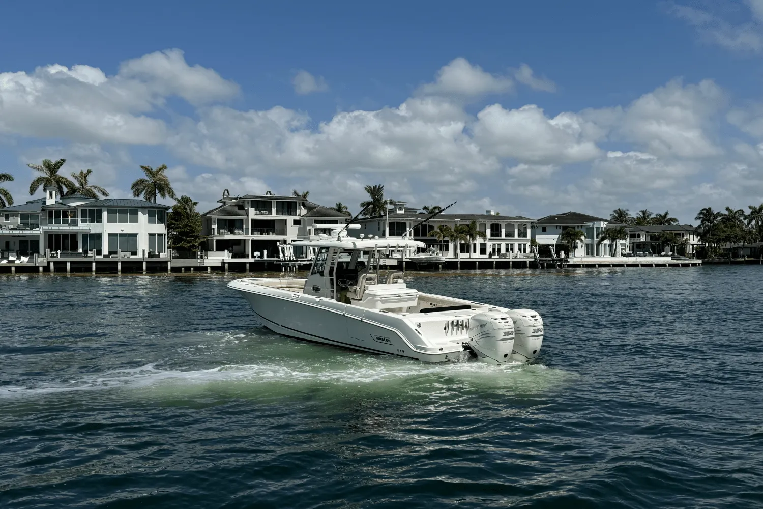 2016 Boston Whaler 330 OUTRAGE Image Thumbnail #6