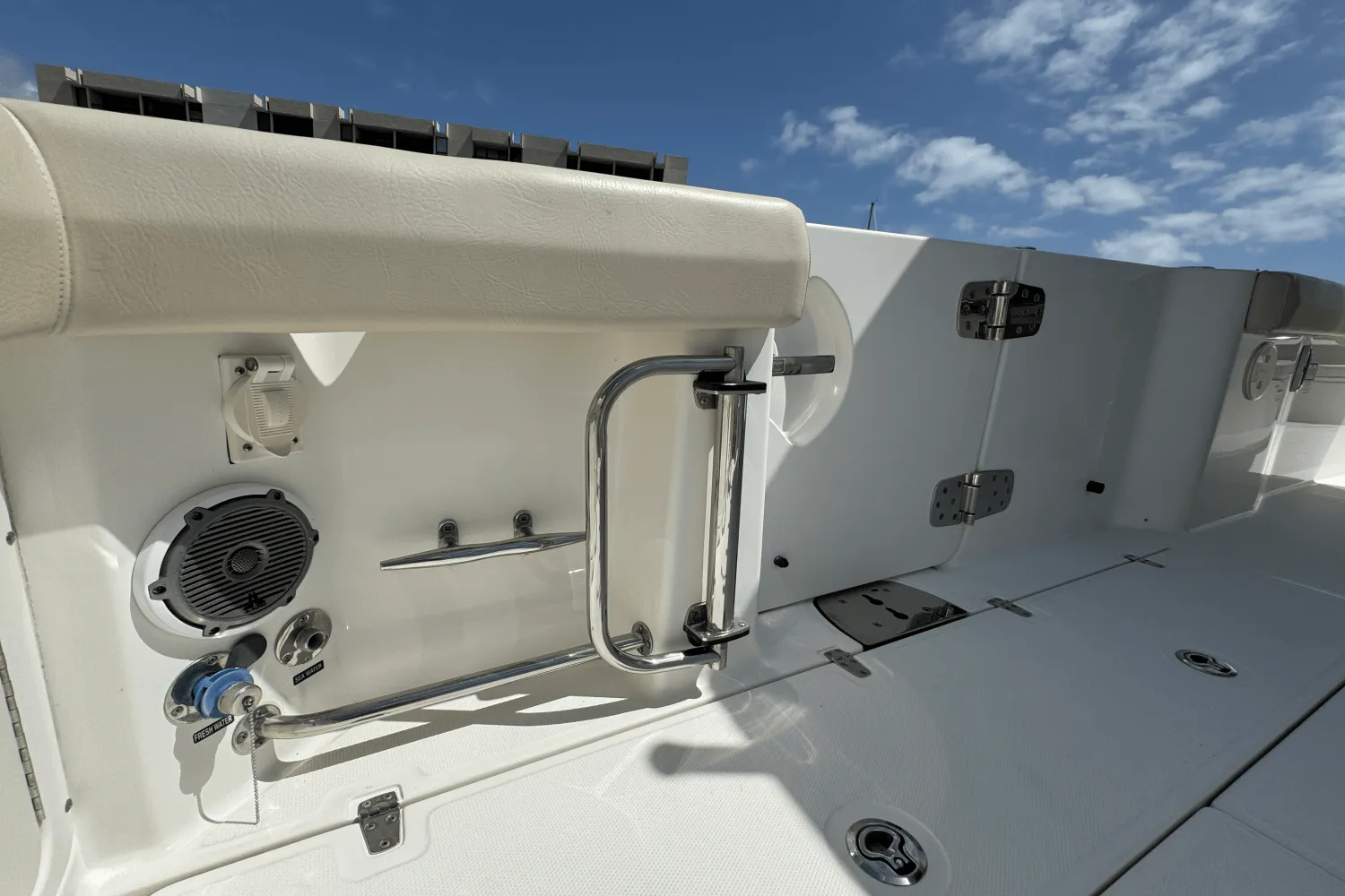 2016 Boston Whaler 330 OUTRAGE Image Thumbnail #34