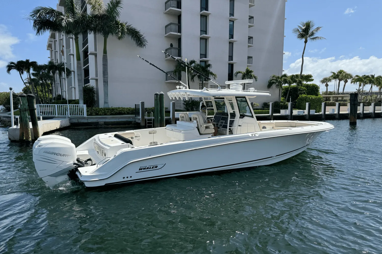 2016 Boston Whaler 330 OUTRAGE Image Thumbnail #0