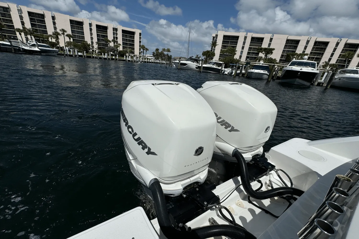 2016 Boston Whaler 330 OUTRAGE Image Thumbnail #14