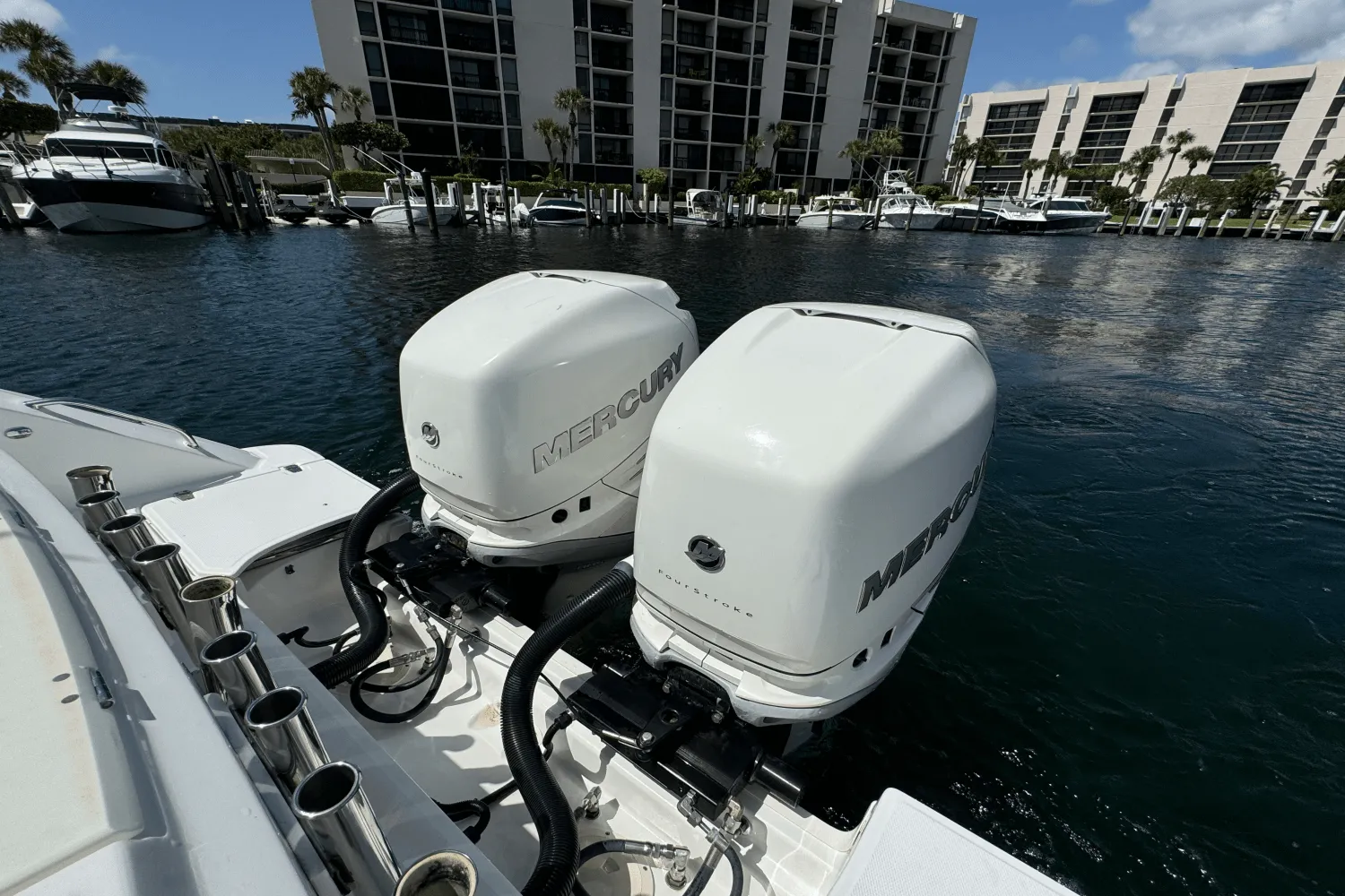 2016 Boston Whaler 330 OUTRAGE Image Thumbnail #15