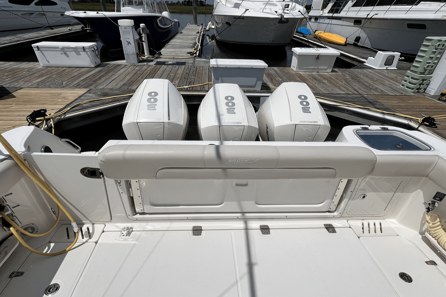 2022 Boston Whaler 345 CONQUEST Image Thumbnail #9