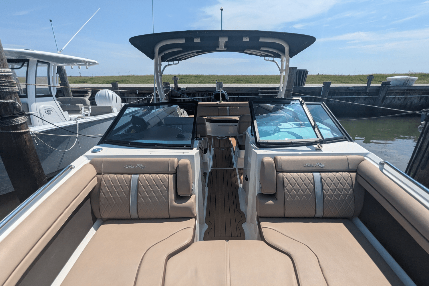 2016 Sea Ray 270 SD OB Image Thumbnail #10