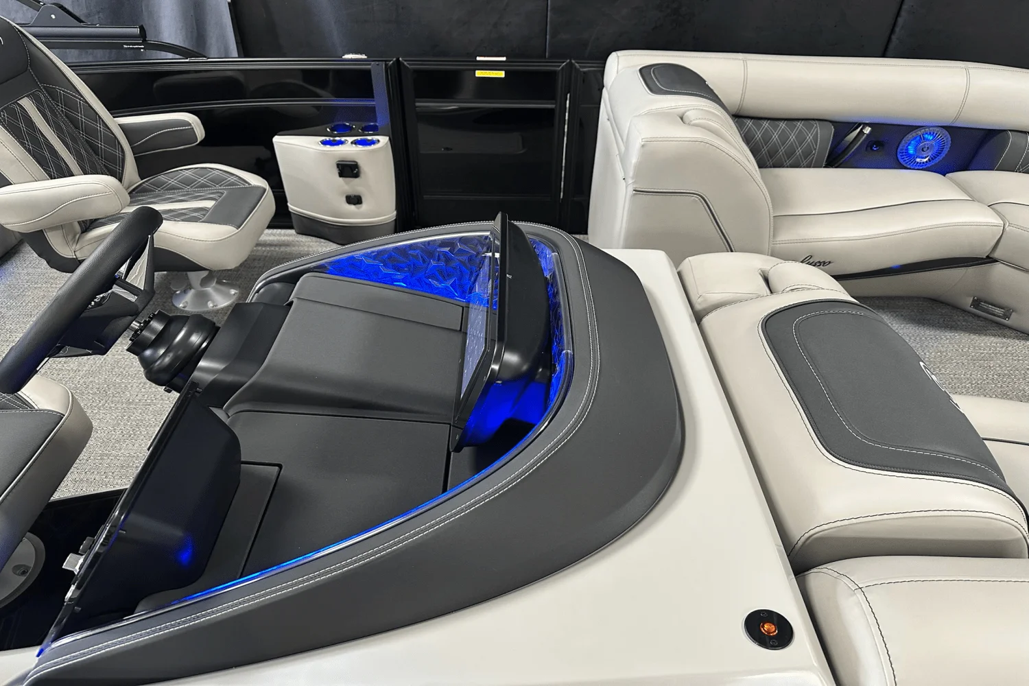 2026 Barletta Lusso 23 UC Image Thumbnail #8