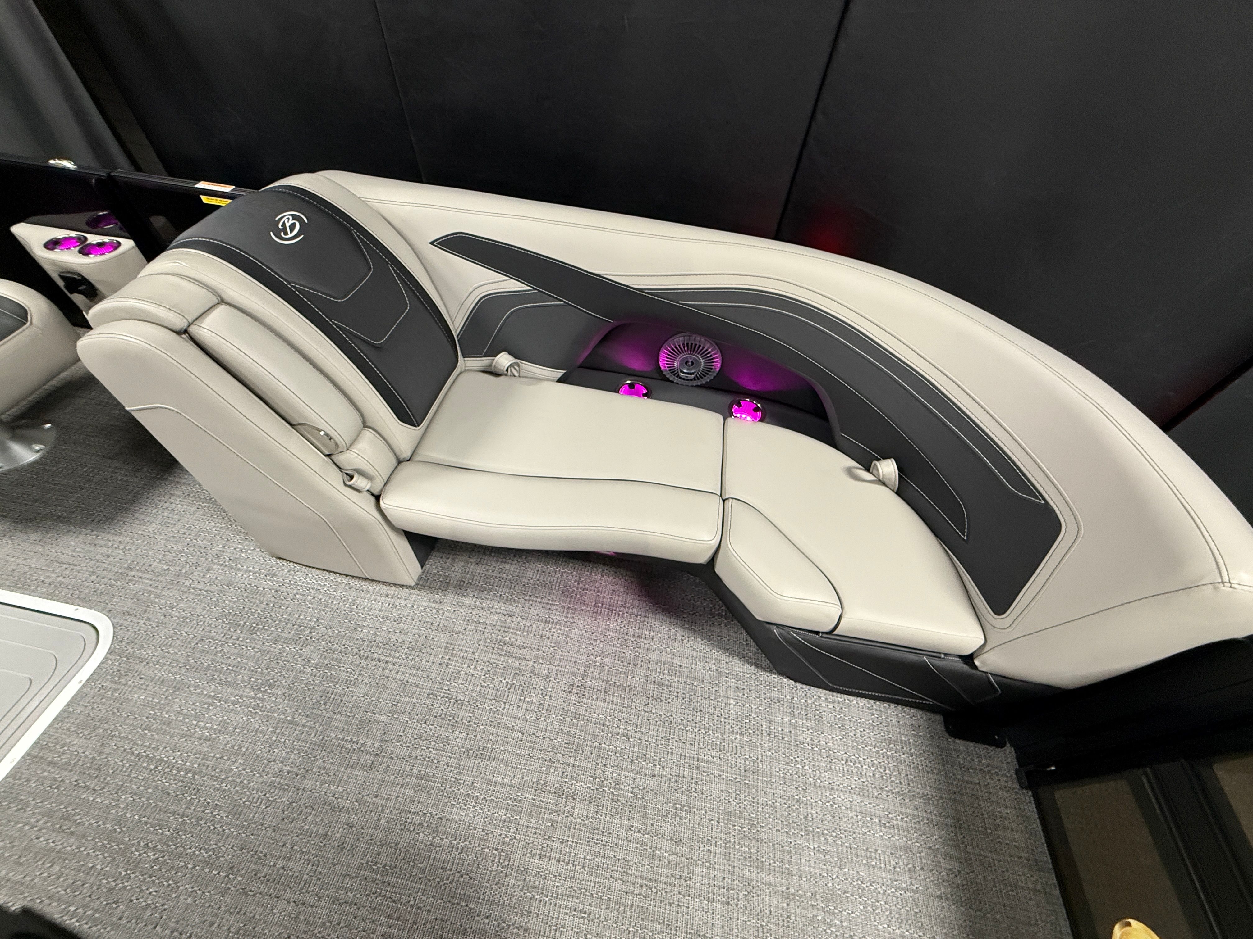 2026 Barletta Cabrio 22 QC Image Thumbnail #49