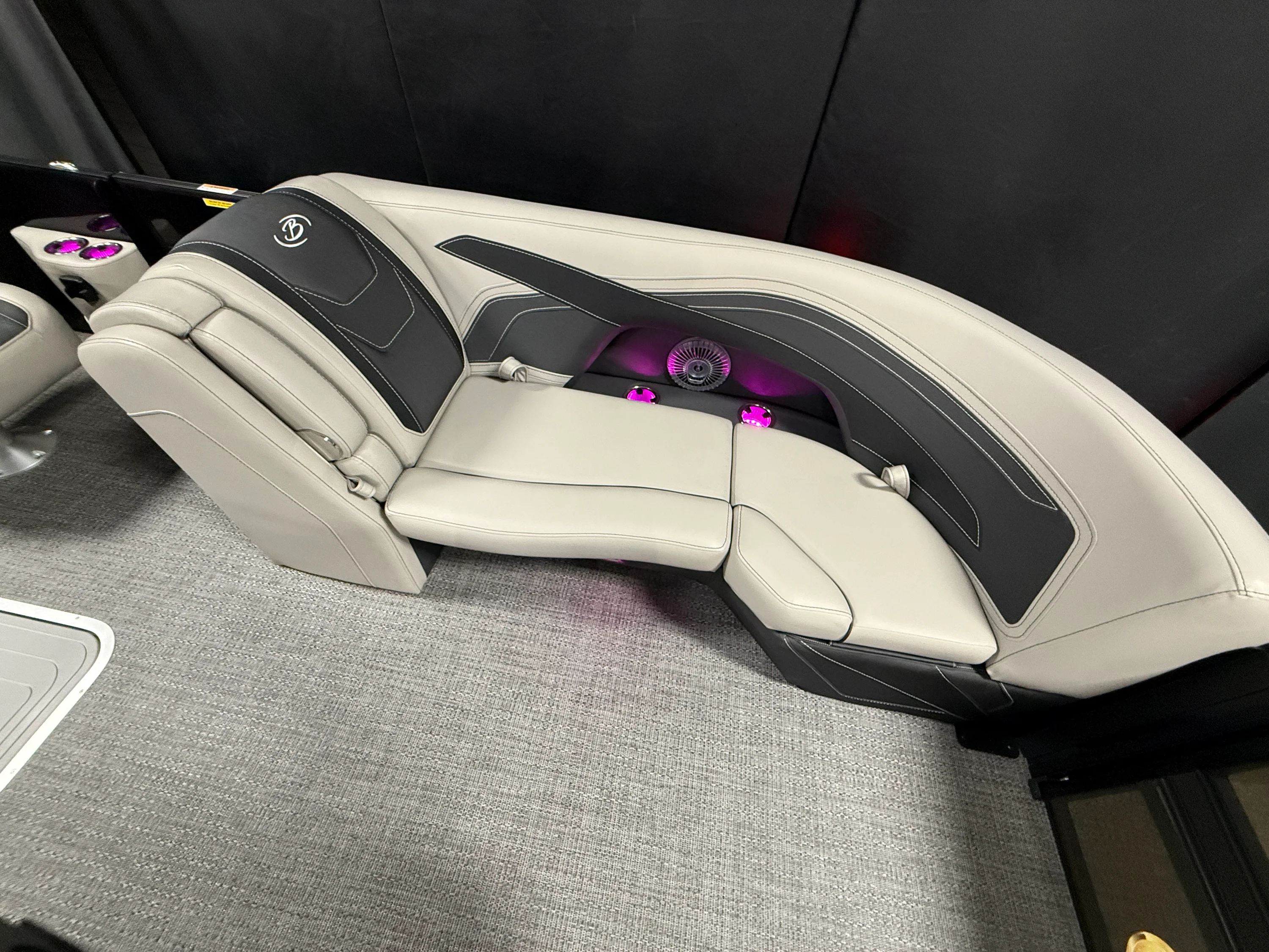 2026 Barletta Cabrio 22 QC Image Thumbnail #49