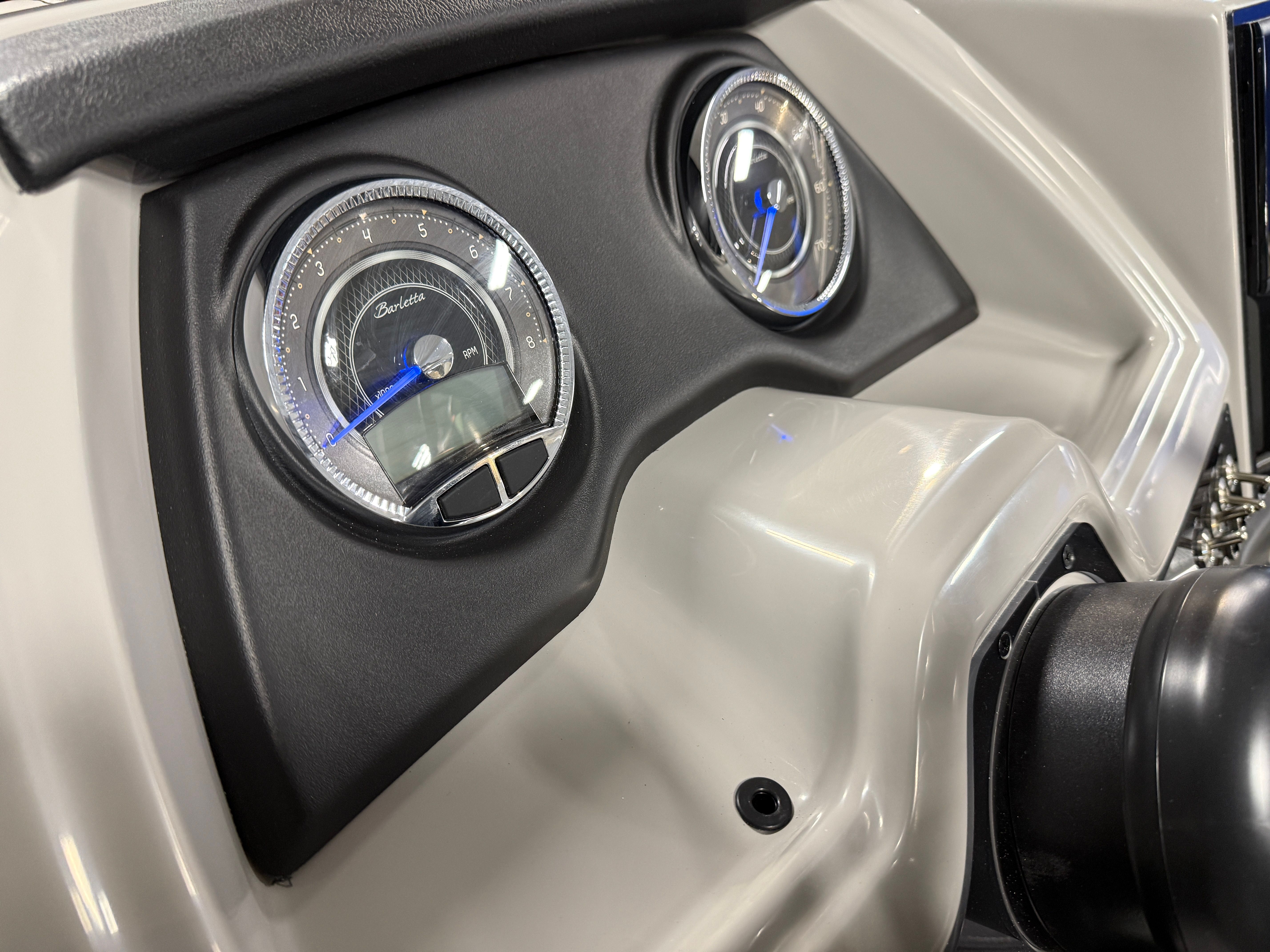 2026 Barletta Cabrio 22 QC Image Thumbnail #32