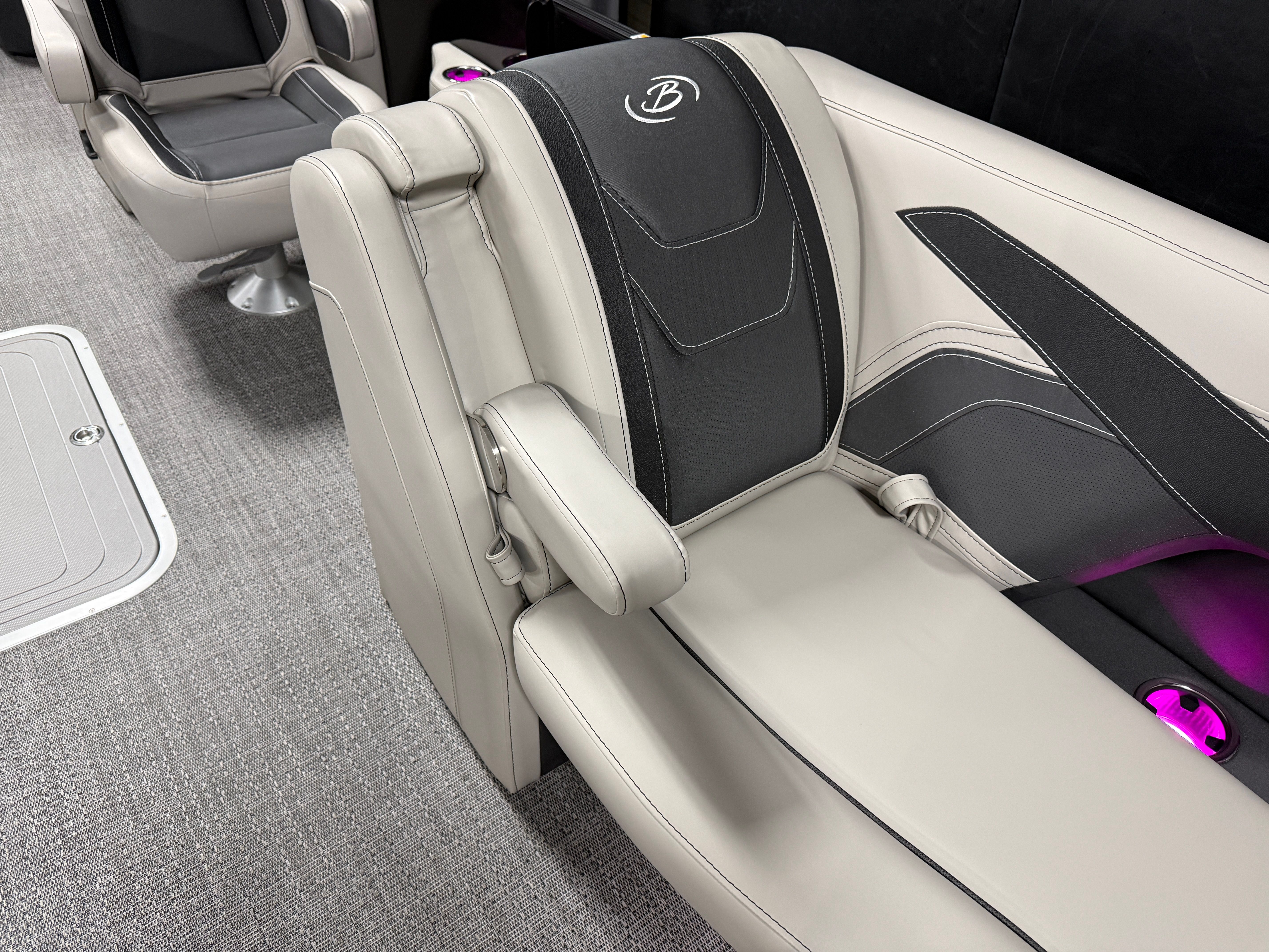 2026 Barletta Cabrio 22 QC Image Thumbnail #50