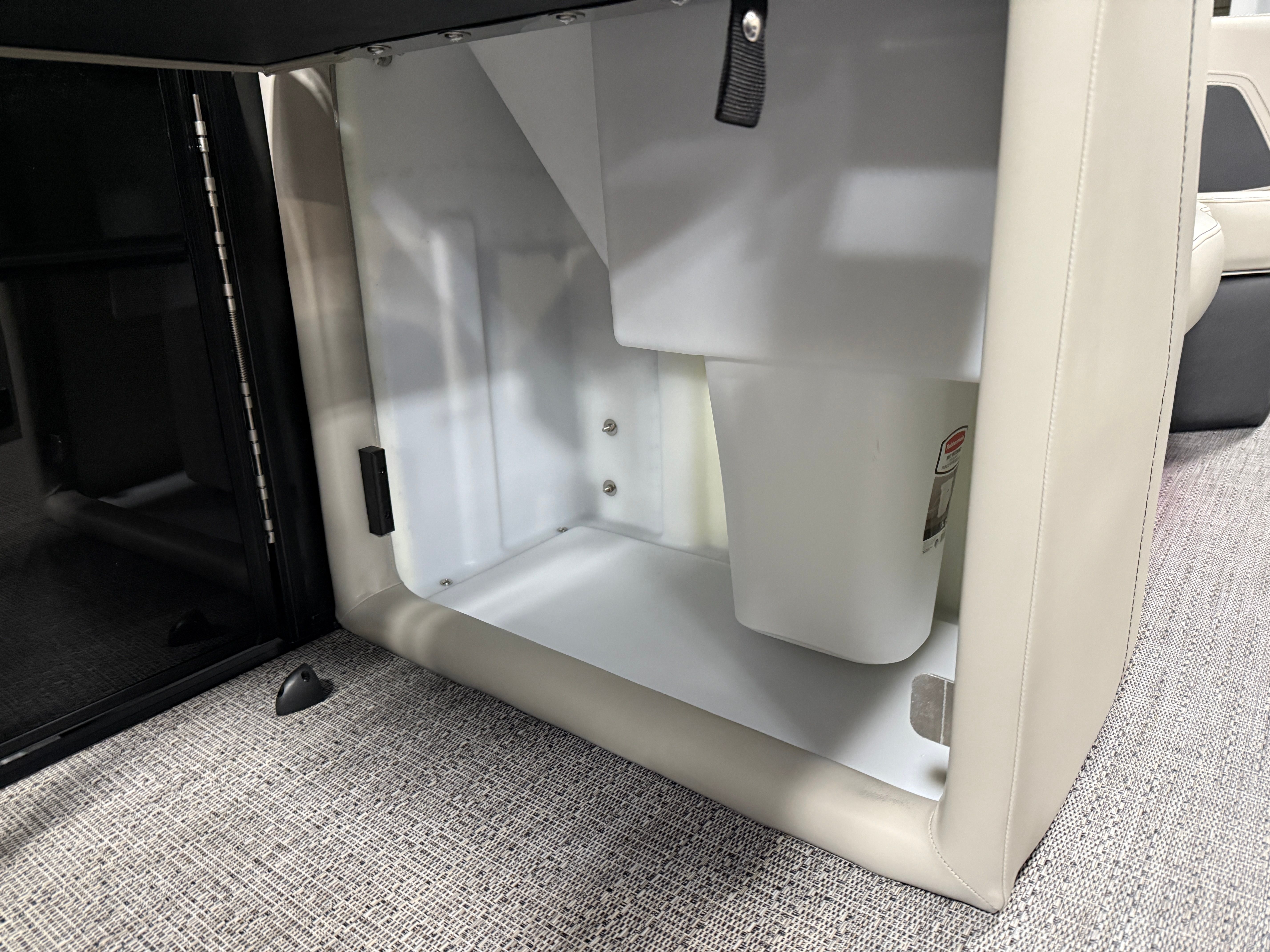 2026 Barletta Cabrio 22 QC Image Thumbnail #48