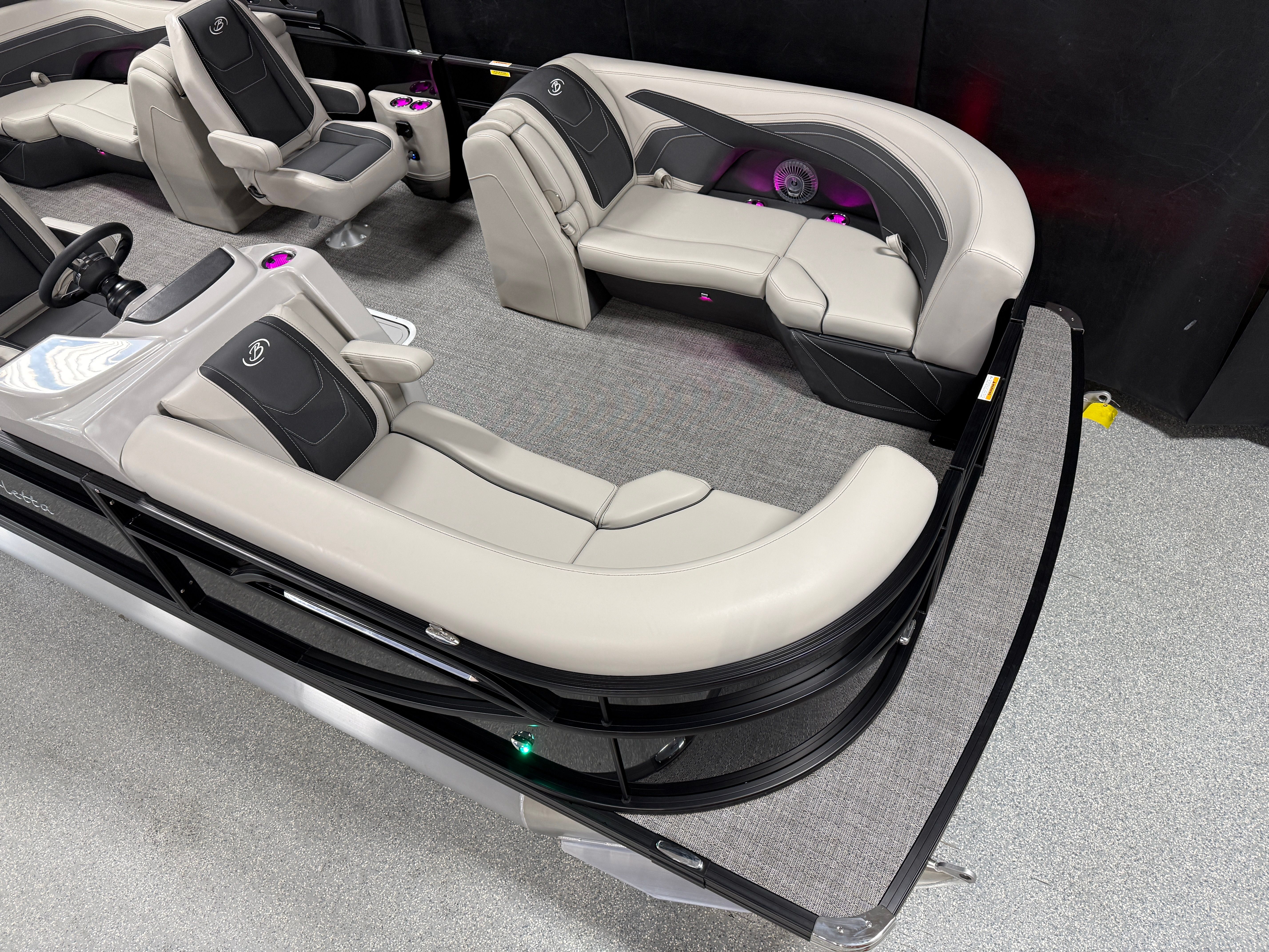 2026 Barletta Cabrio 22 QC Image Thumbnail #6