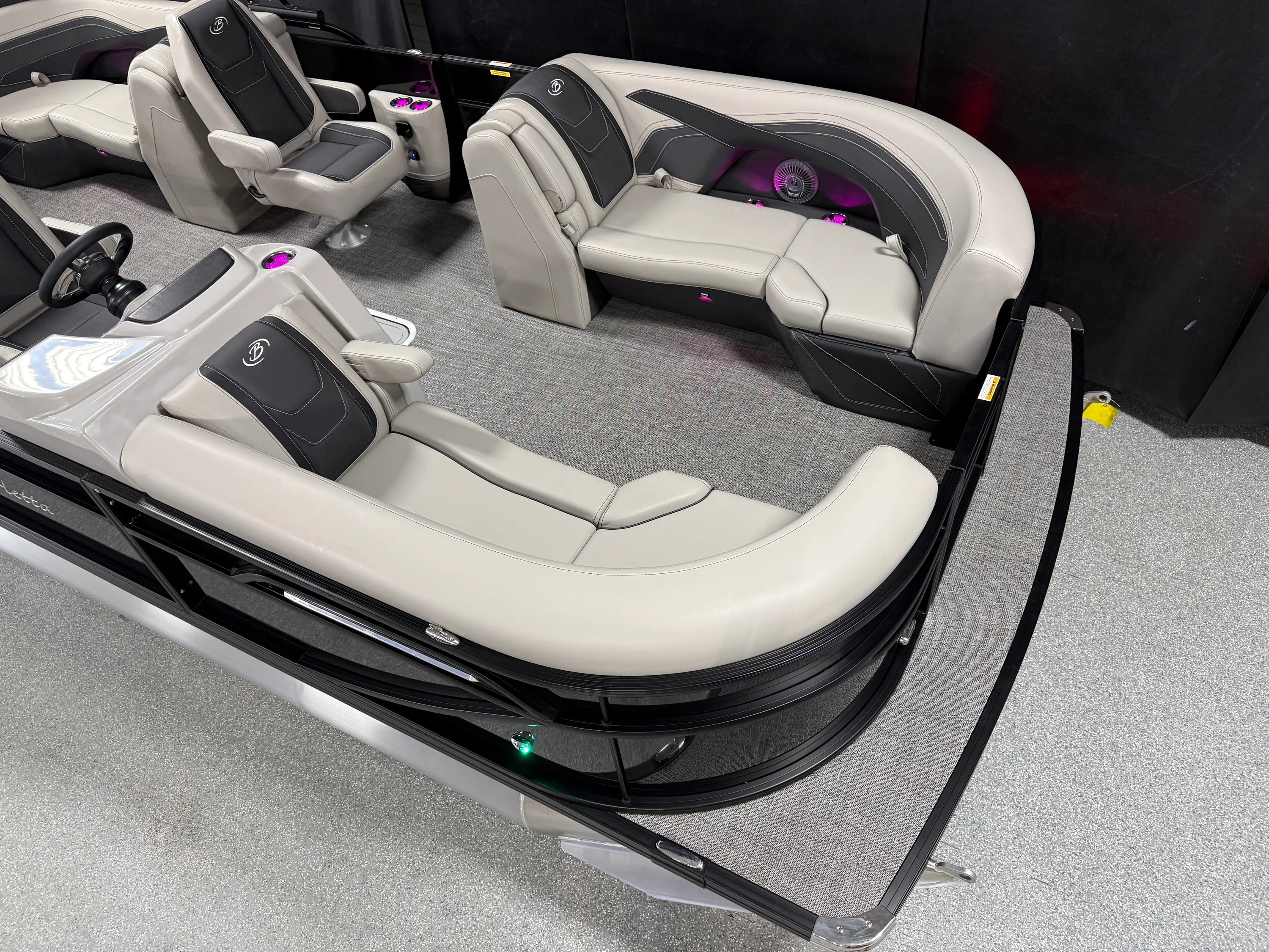 2026 Barletta Cabrio 22 QC Image Thumbnail #6