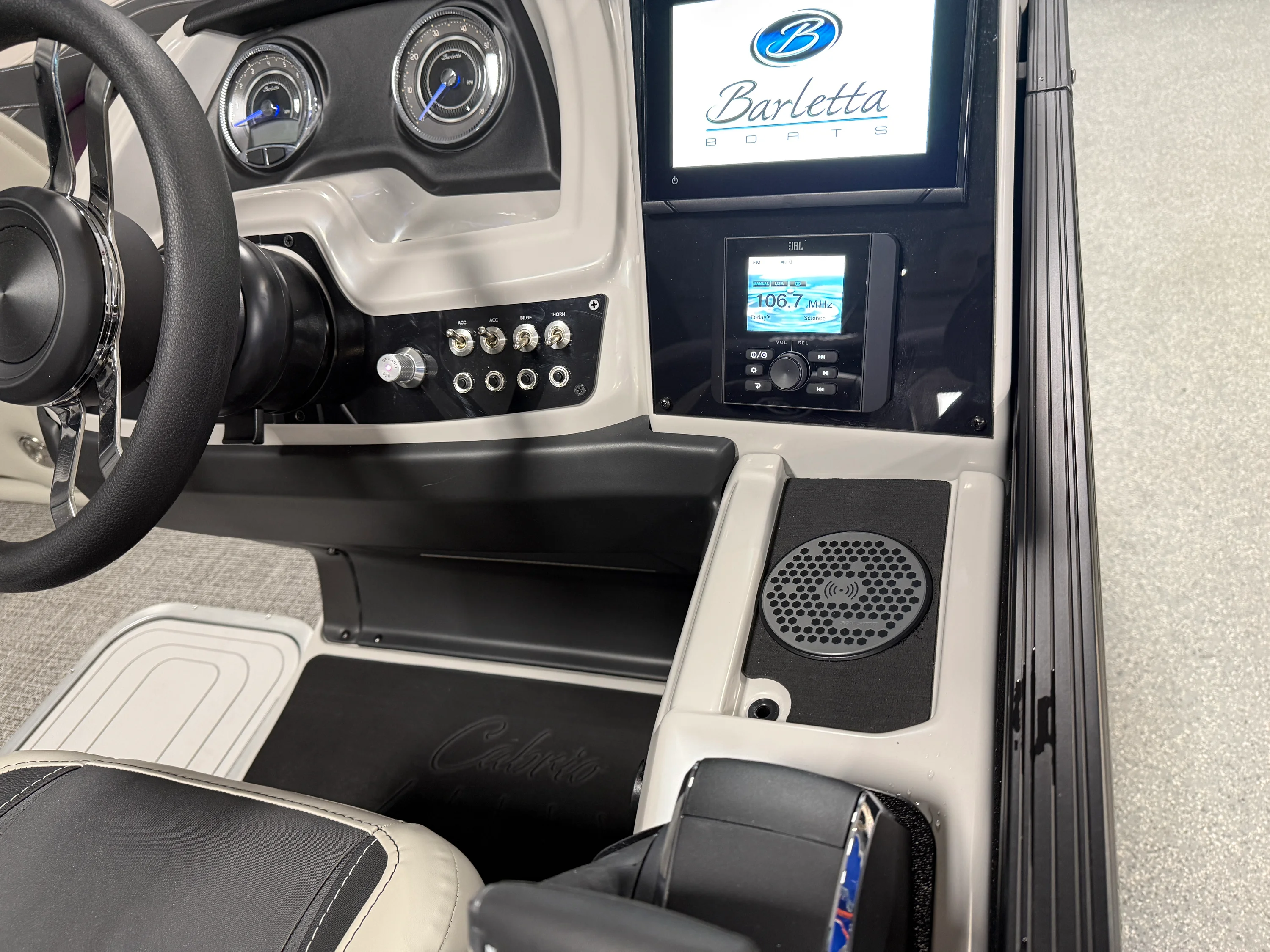 2026 Barletta Cabrio 22 QC Image Thumbnail #27