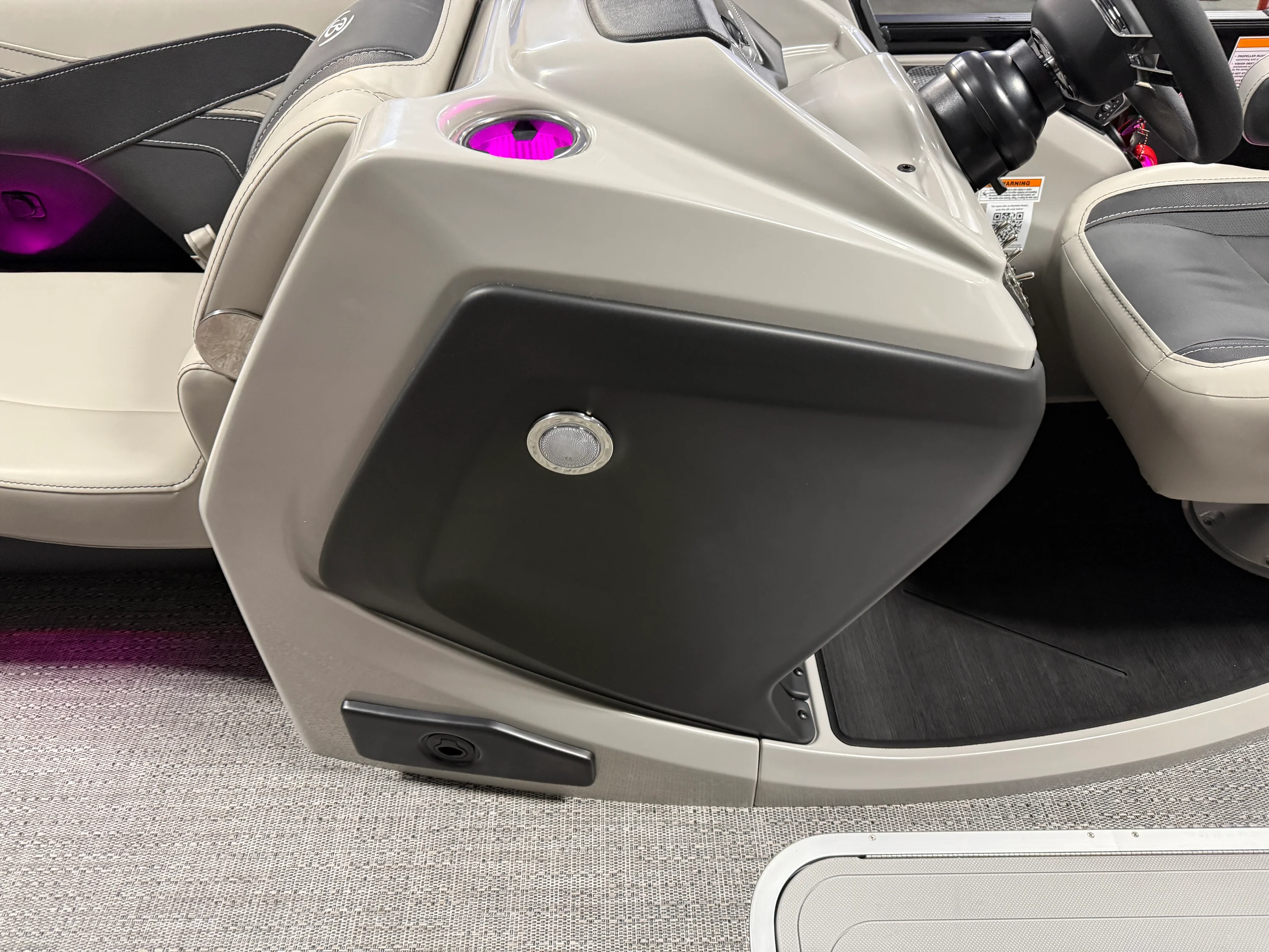 2026 Barletta Cabrio 22 QC Image Thumbnail #38