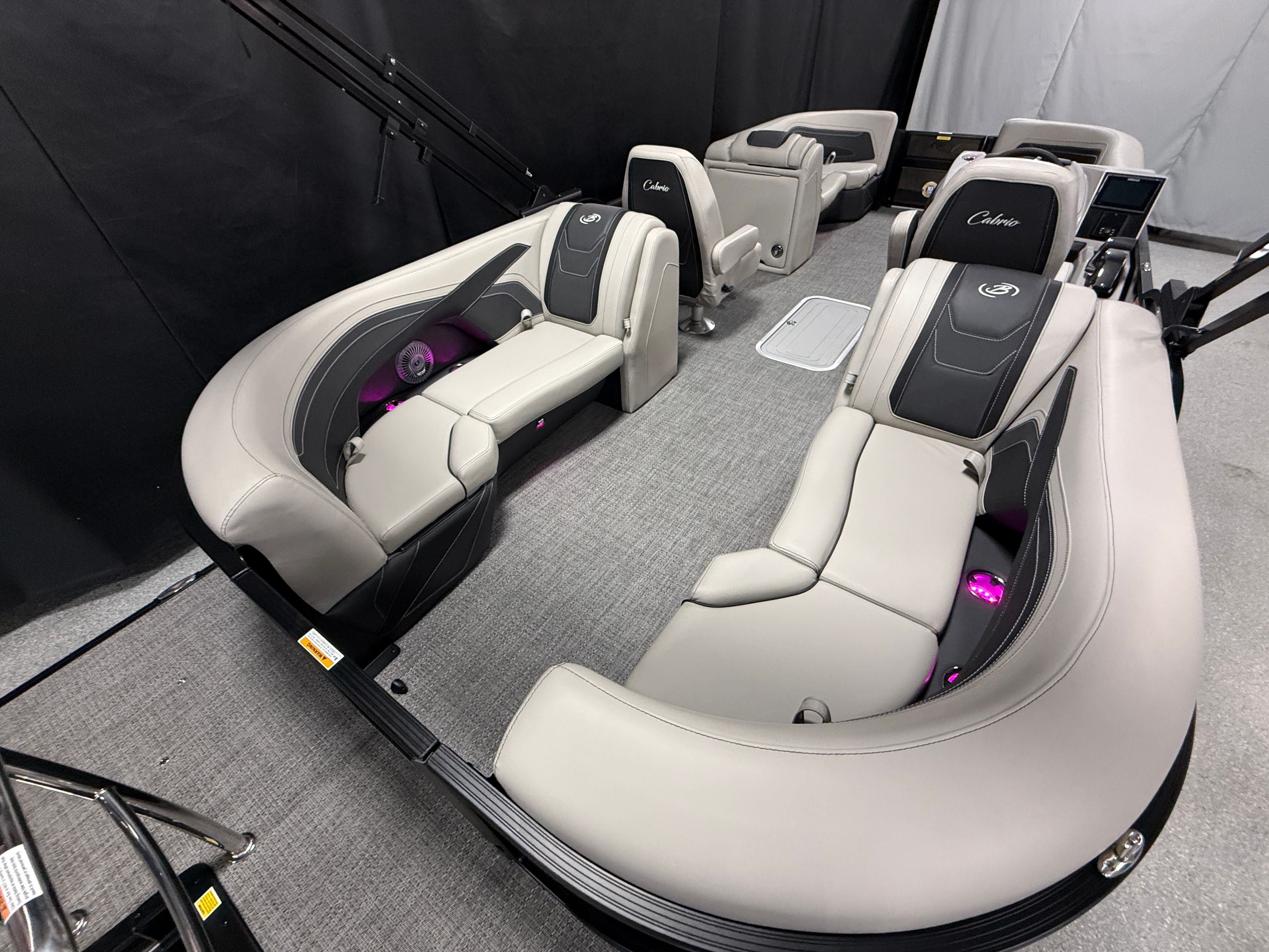 2026 Barletta Cabrio 22 QC Image Thumbnail #9