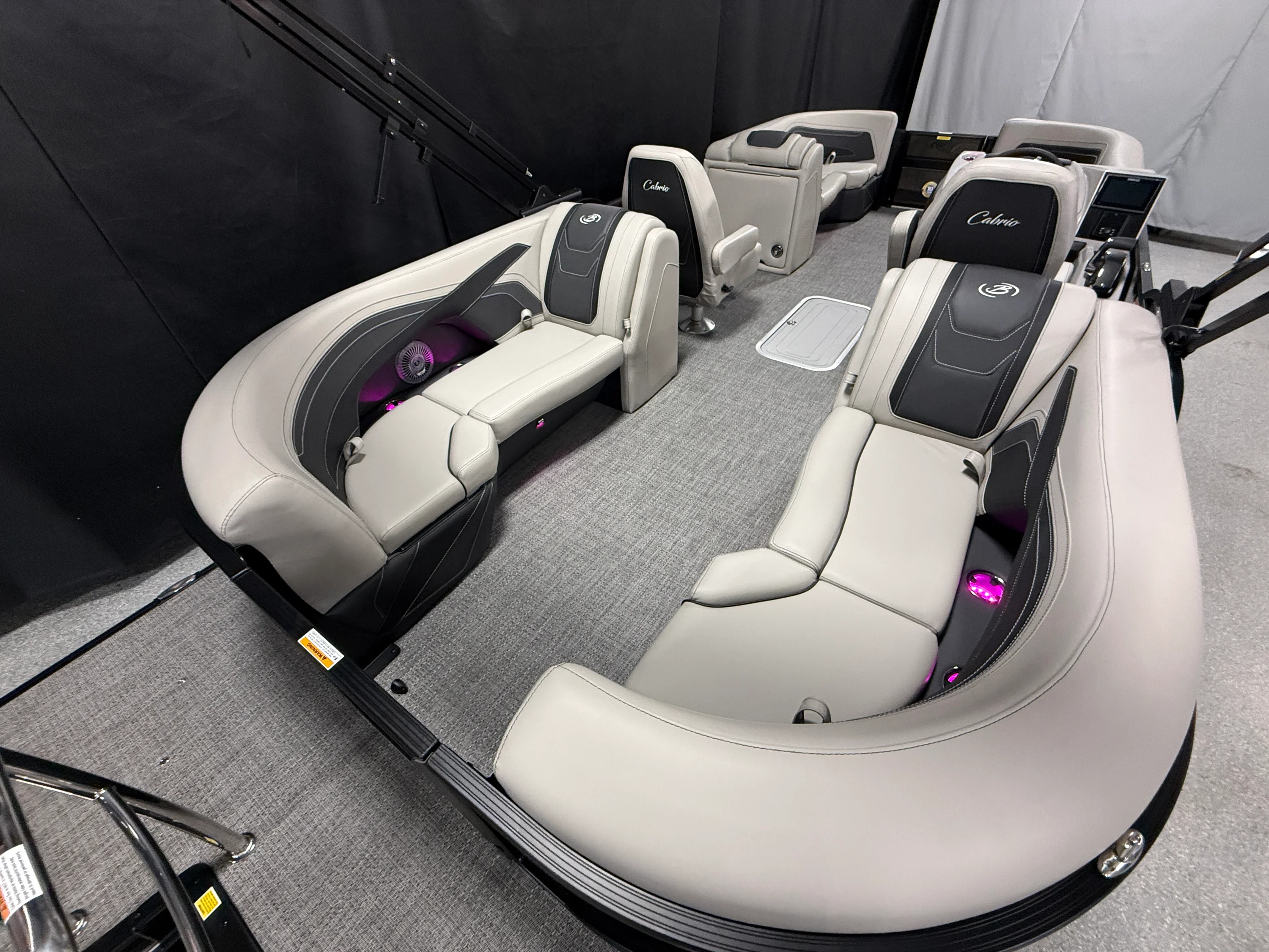 2026 Barletta Cabrio 22 QC Image Thumbnail #9