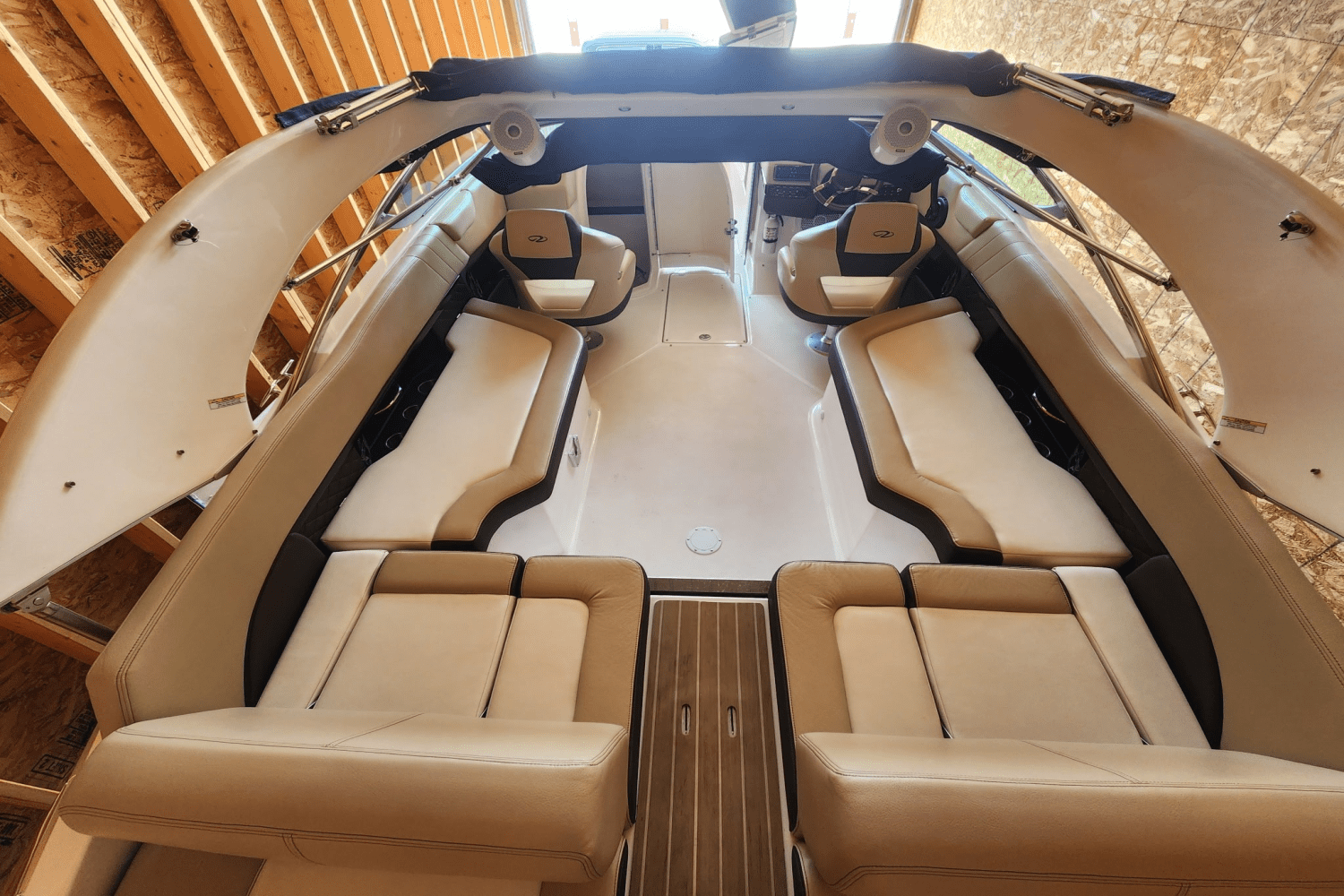 2015 Regal 2500 Image Thumbnail #14