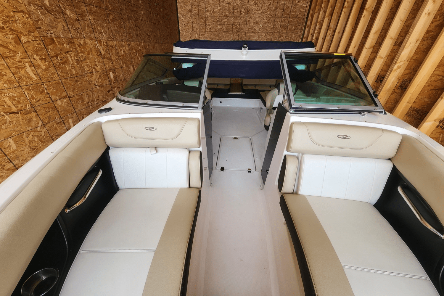2015 Regal 2500 Image Thumbnail #13