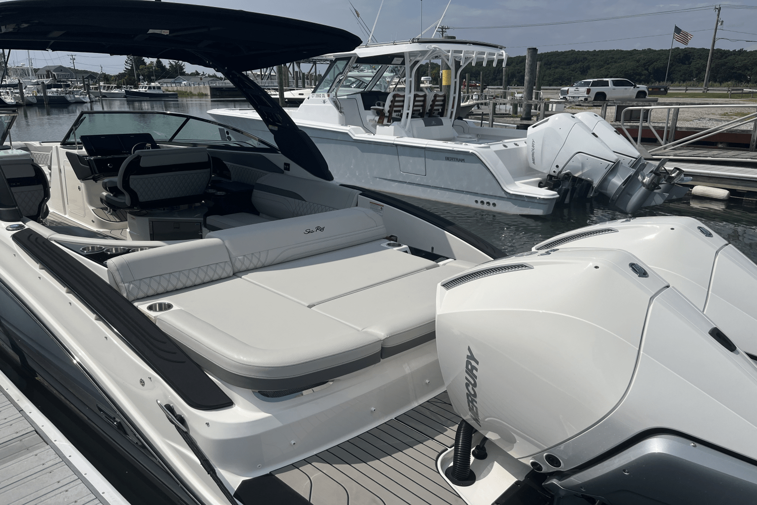 2026 Sea Ray SLX 280 Outboard Image Thumbnail #7