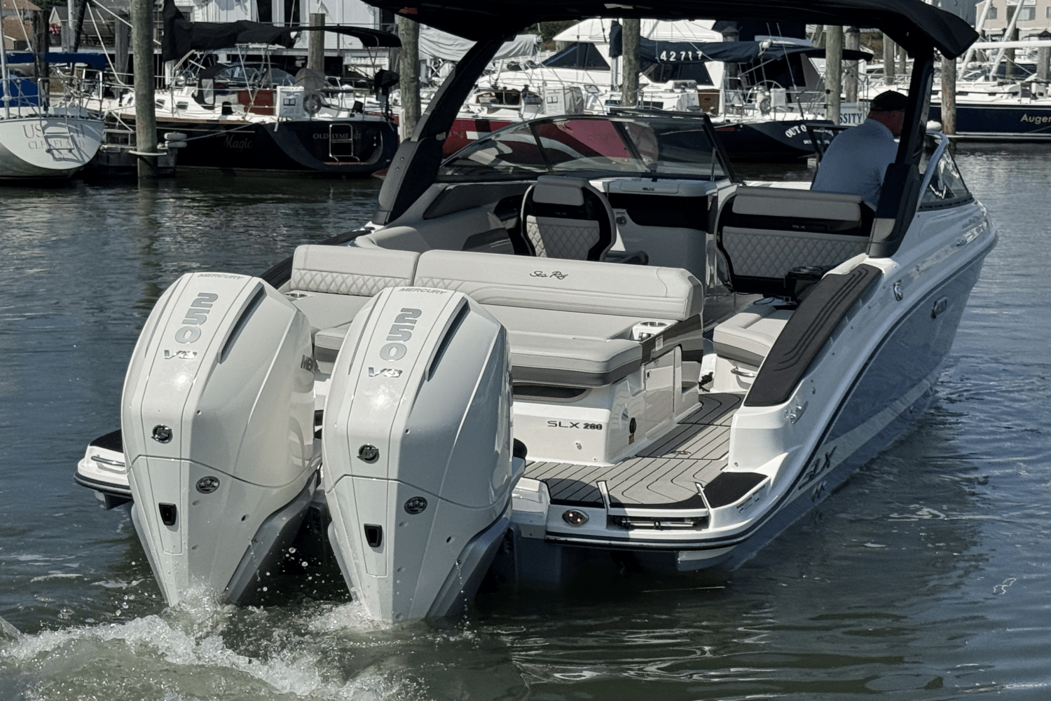 2026 Sea Ray SLX 280 Outboard Image Thumbnail #5