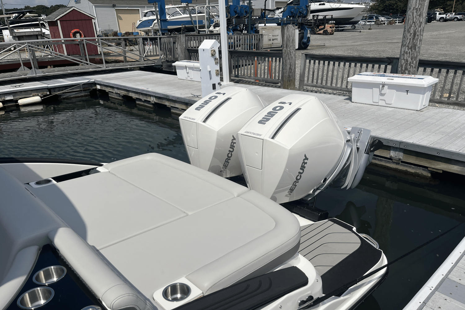 2026 Sea Ray SLX 280 Outboard Image Thumbnail #6
