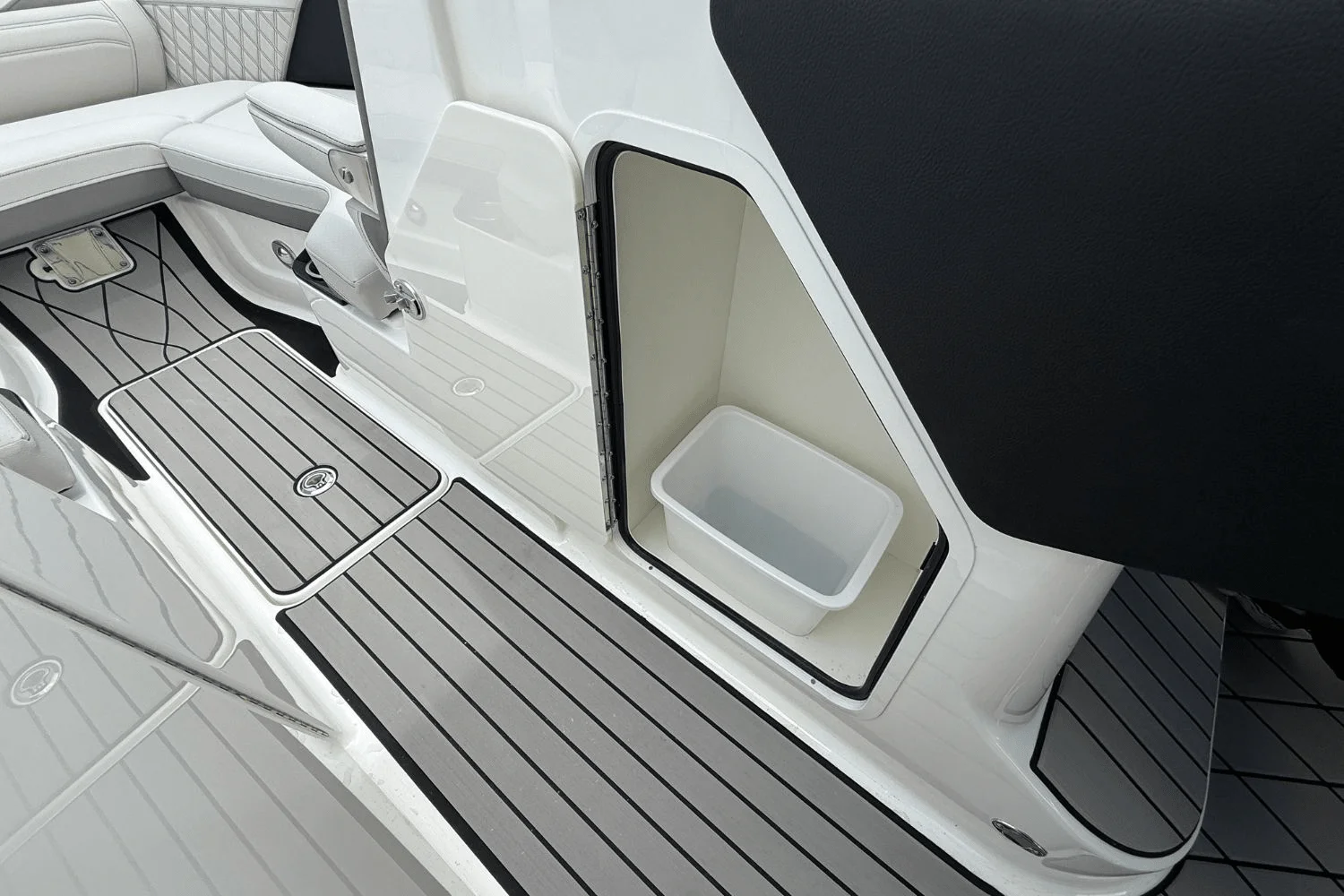 2026 Sea Ray SLX 280 Image Thumbnail #29