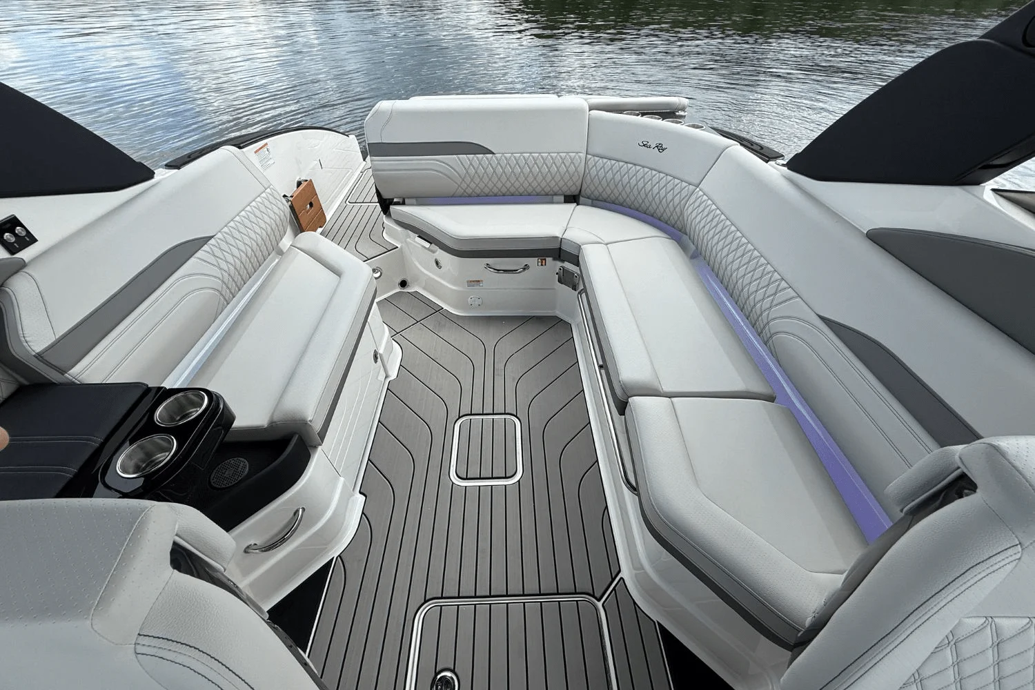 2026 Sea Ray SLX 280 Image Thumbnail #15