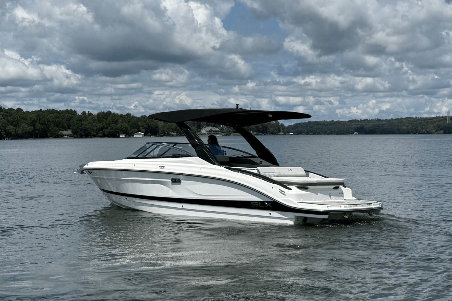 2026 Sea Ray SLX 280 Image Thumbnail #4