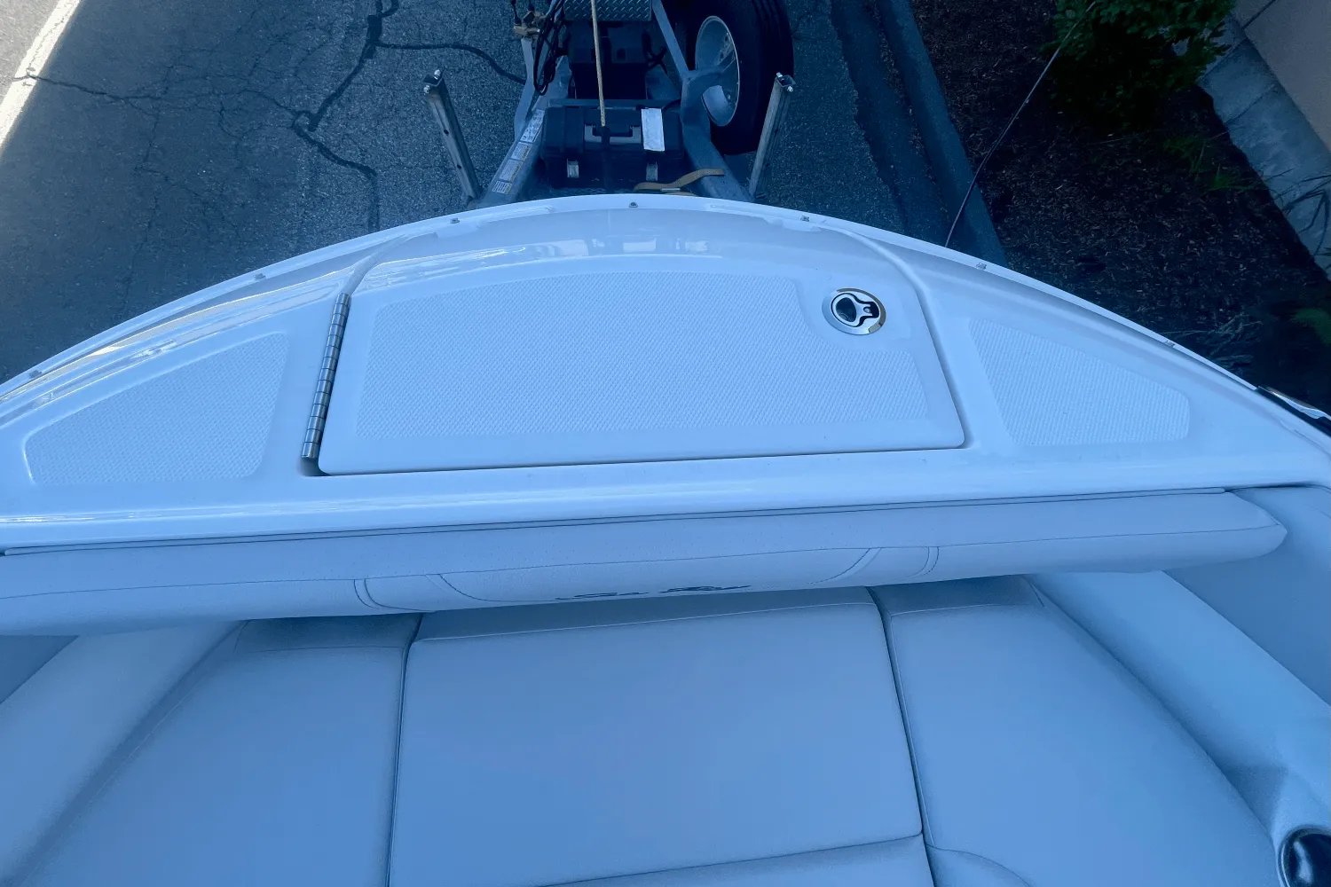 2026 Sea Ray SDX 250 Outboard Image Thumbnail #14