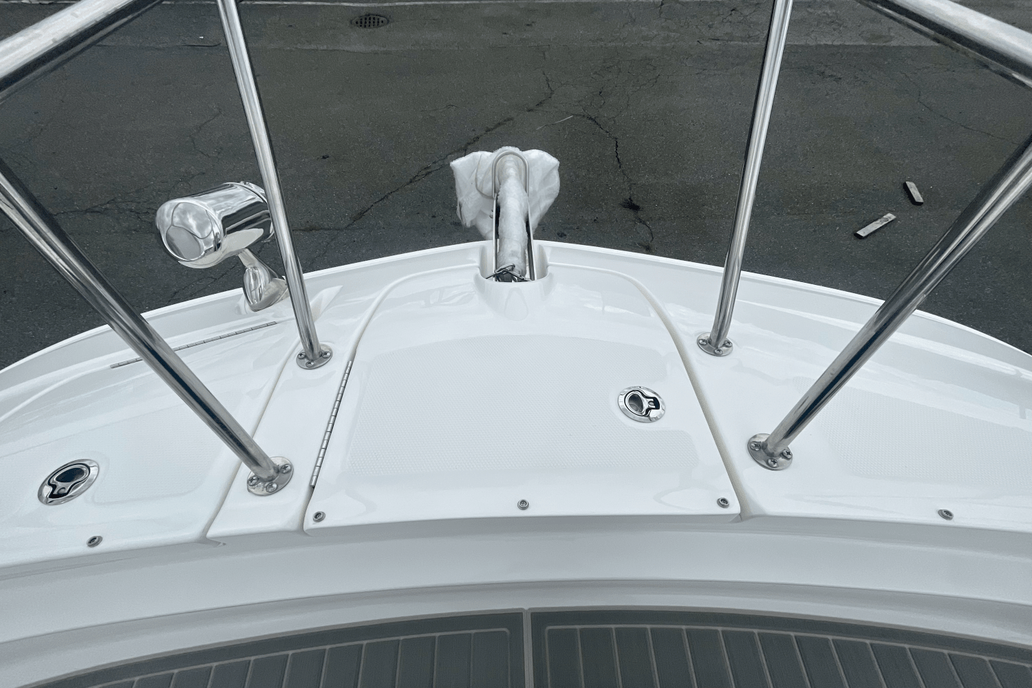 2026 Sea Ray Sundancer 320 Outboard Image Thumbnail #28