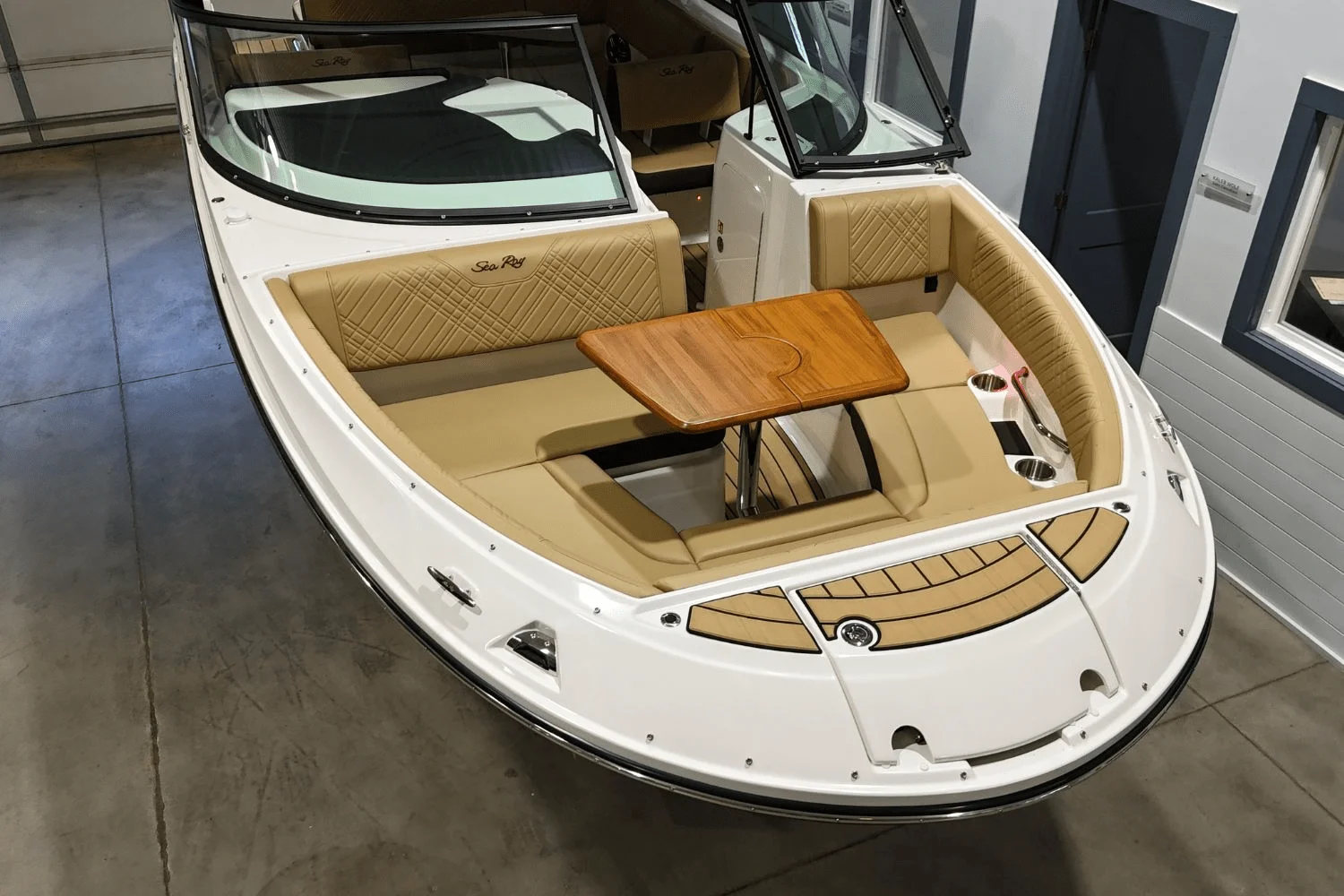 2026 Sea Ray SDX 230 Image Thumbnail #33