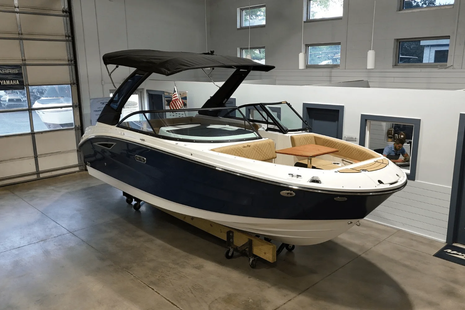 2026 Sea Ray SDX 230 Image Thumbnail #4