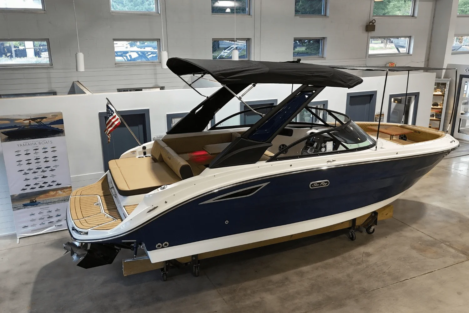 2026 Sea Ray SDX 230 Image Thumbnail #7