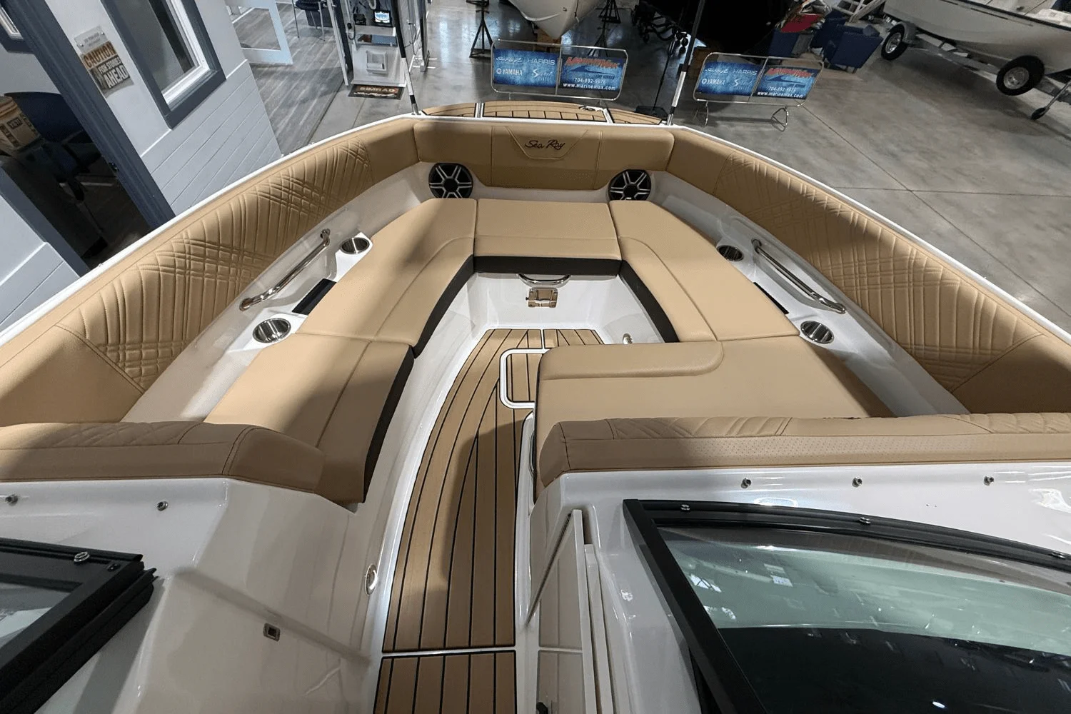 2026 Sea Ray SDX 230 Image Thumbnail #36