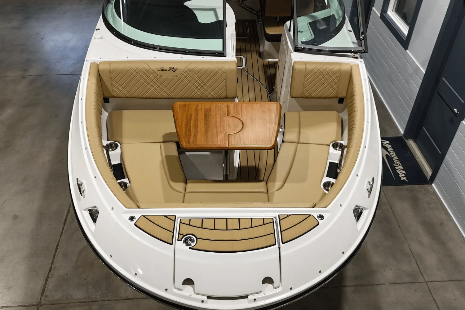 2026 Sea Ray SDX 230 Image Thumbnail #34