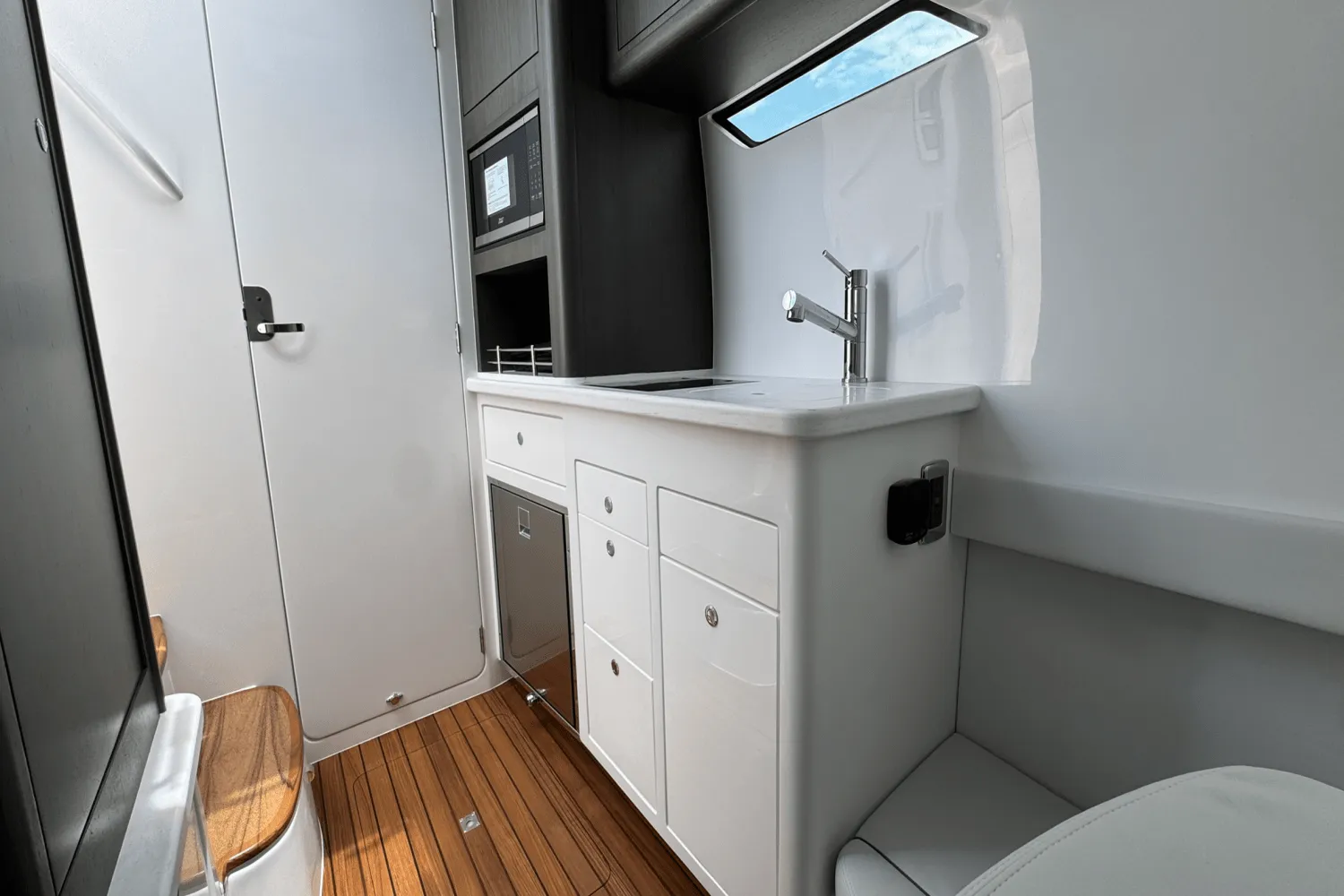 2025 Intrepid 41 PANACEA Image Thumbnail #31