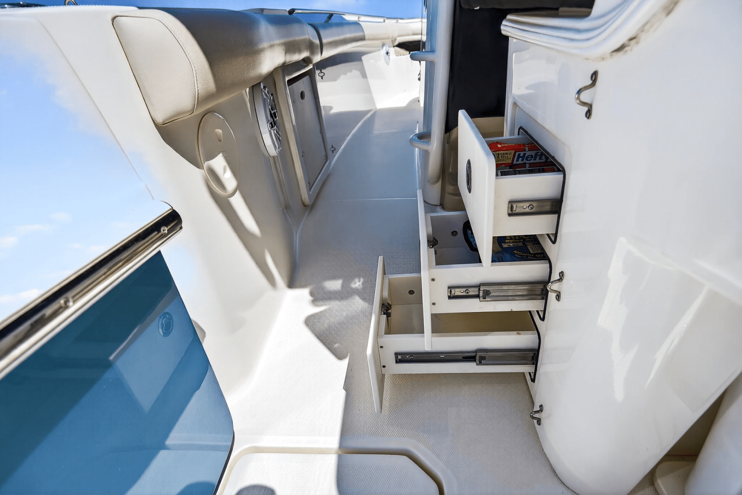 2021 Boston Whaler 330 OUTRAGE Image Thumbnail #39