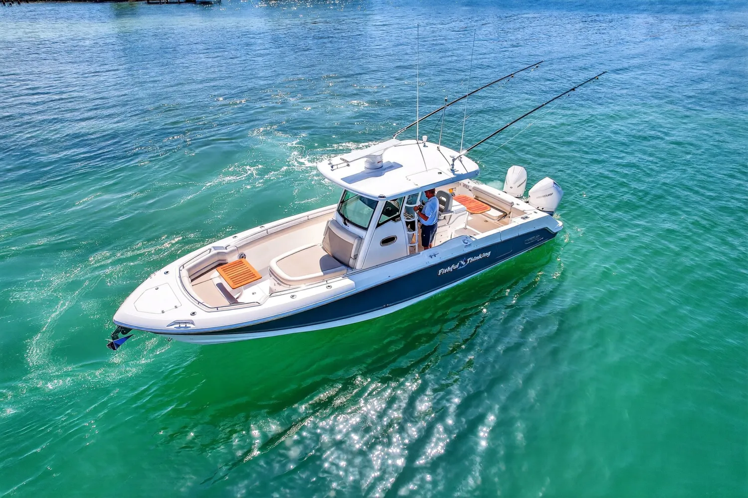 2021 Boston Whaler 330 OUTRAGE Image Thumbnail #11