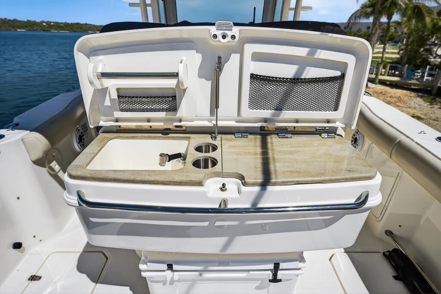 2021 Boston Whaler 330 OUTRAGE Image Thumbnail #40