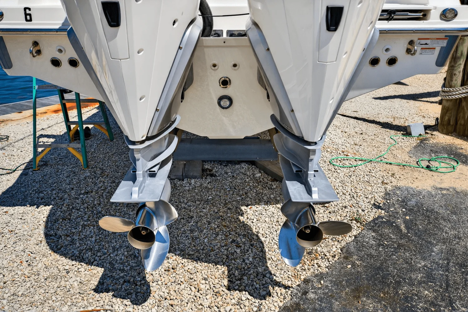 2021 Boston Whaler 330 OUTRAGE Image Thumbnail #21