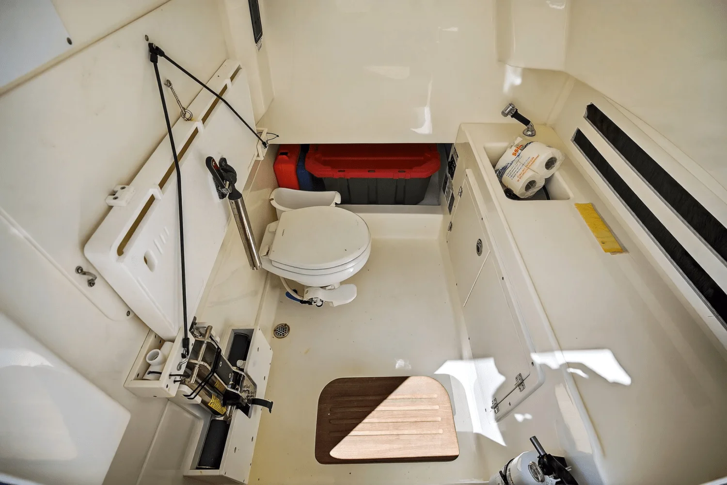 2021 Boston Whaler 330 OUTRAGE Image Thumbnail #46